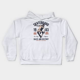 Skaters club radica manouvering skate and destroy Kids Hoodie